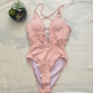 MOVING SALE - NWOT Plunging Neck Backless Swimsuit 🌸